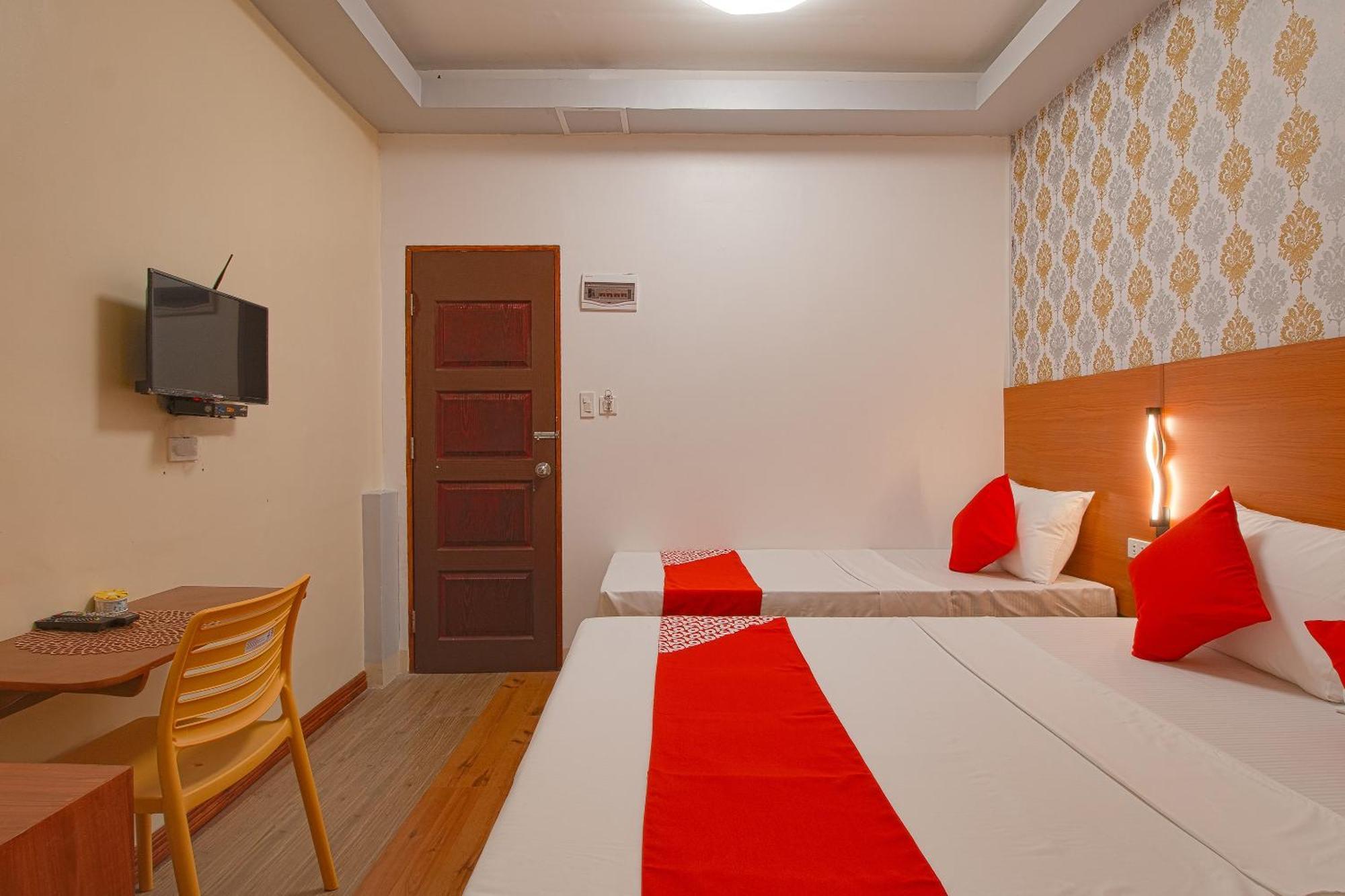Oyo 685 K Fortune Apartelle Lapu-Lapu City Dış mekan fotoğraf
